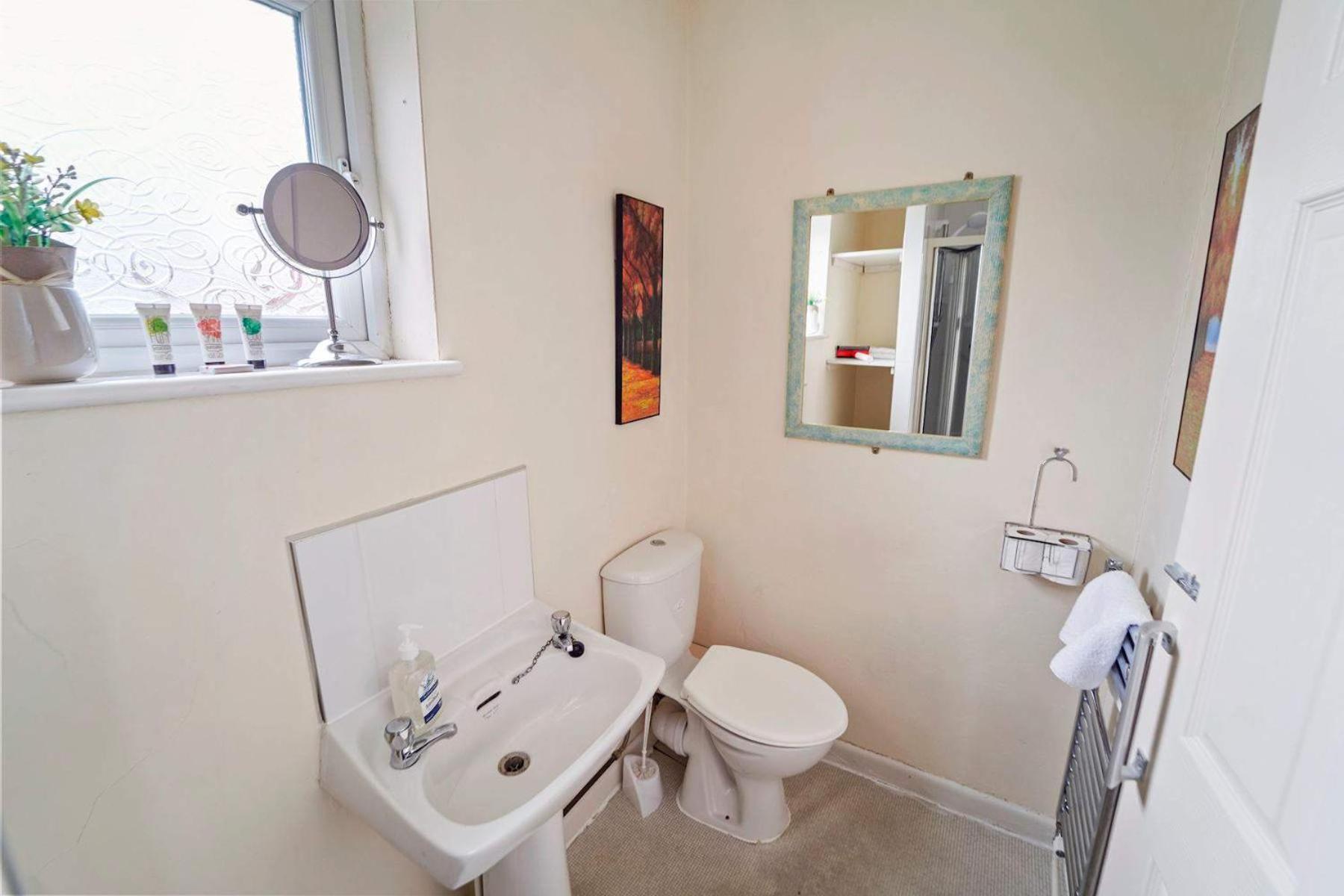 4 Bed Homely Retreat - Wolverhampton Esterno foto
